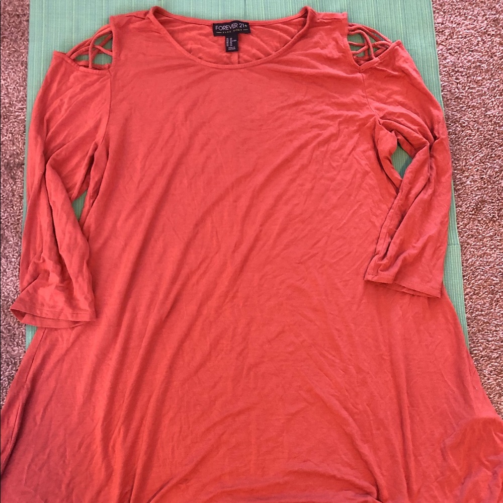 Women’s Forever 21 dress